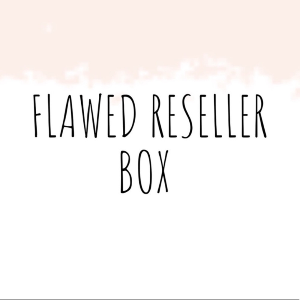 3 PIECE FLAWED MYSTERY BOX